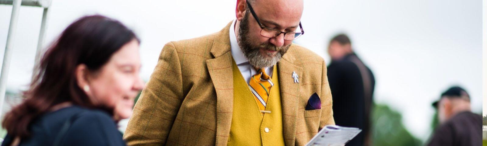 View today's racecard for Worcester Racecourse